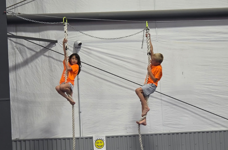 Kids club fun at obstacle course